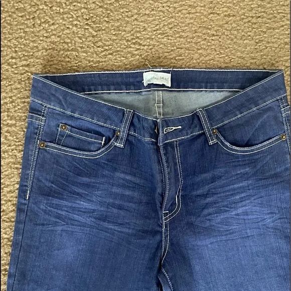 DENIM PANTS / CAPRI - Picture 4 of 5